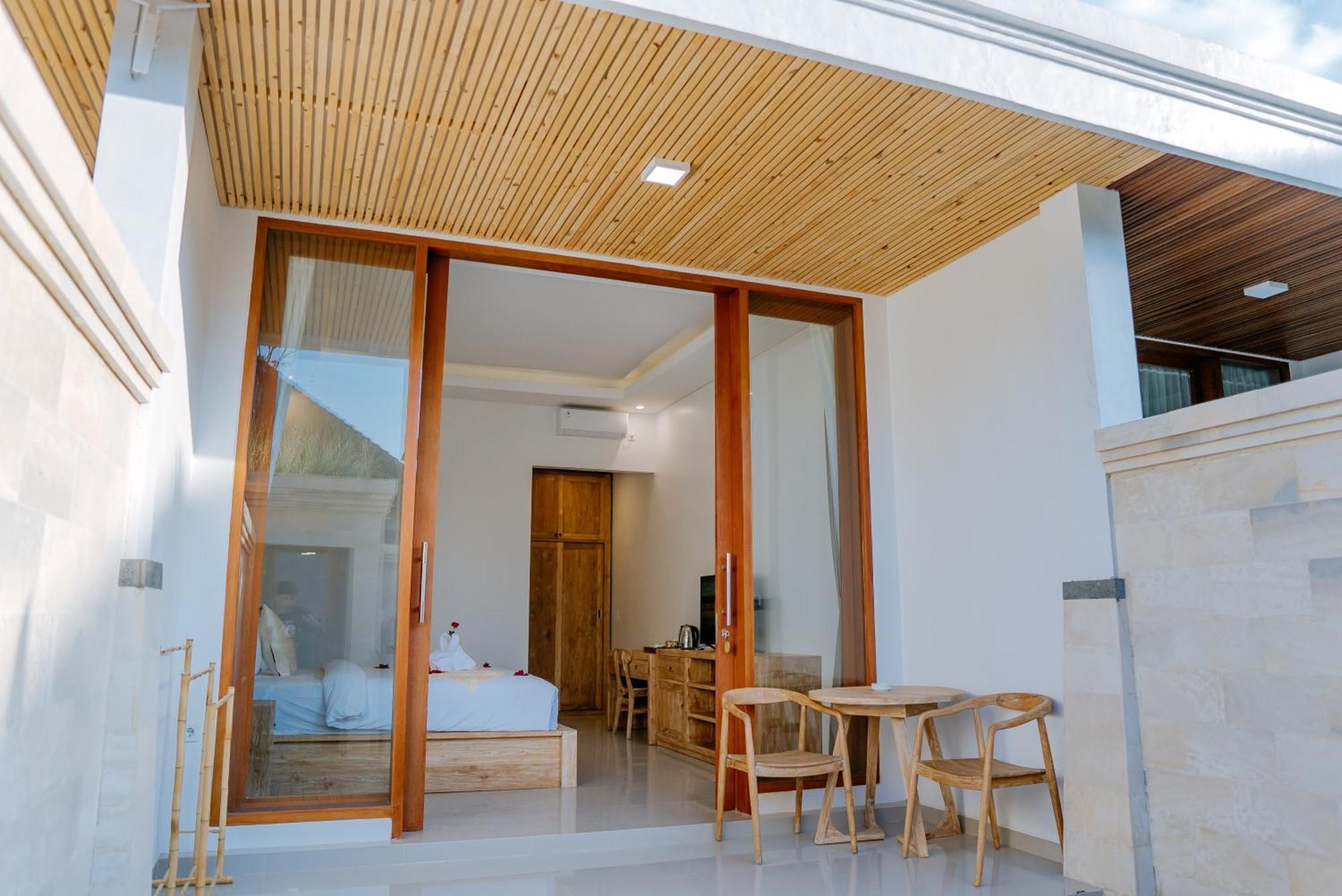 Bali Made Escape Hotel Gianyar  Exterior photo